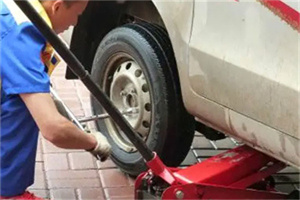 雨湖附近拖车24小时服务热线电话