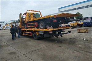 雨湖同城汽车补胎